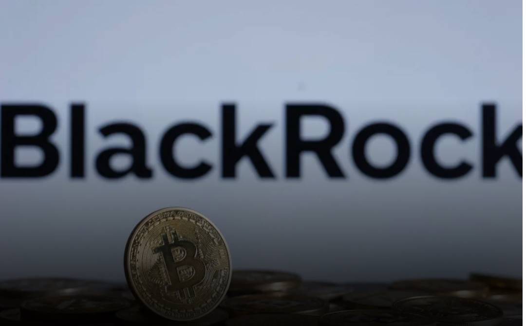 212.17 亿美元,比特币 ETF 最大管理者易主