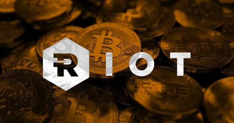 Riot Platforms 完成 5.25 亿美元票据发行，全力加码 BTC 收购