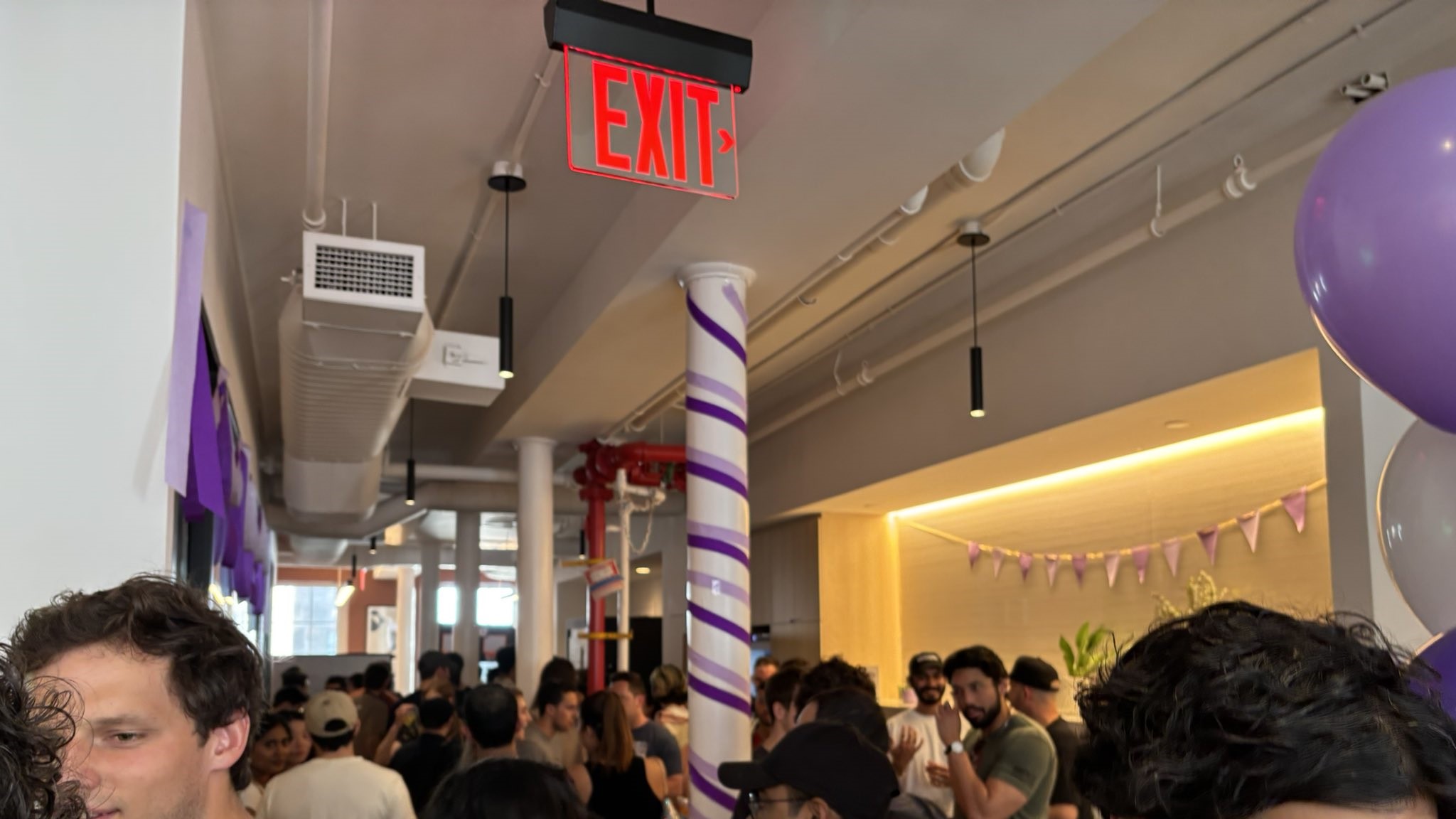 线下活动偶遇前同事，Clanker 开发者被揭发「盗窃 Velodrome 资金」而退出团队