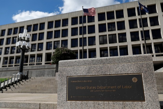 美国劳工统计局的新局长人选,特朗普选择了「MAGA 派」