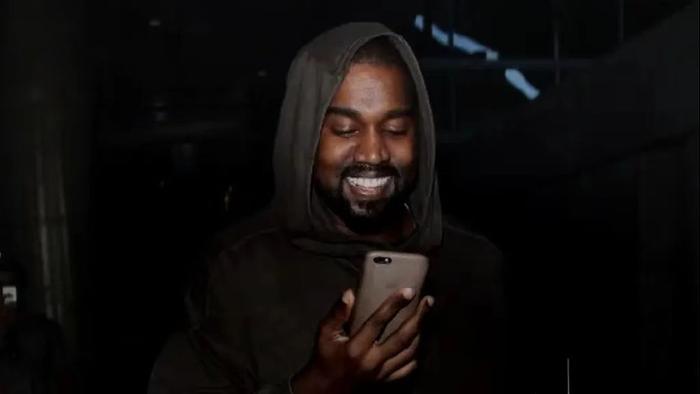 这一次,侃爷带着他的 $YZY 站在了加密风口浪尖