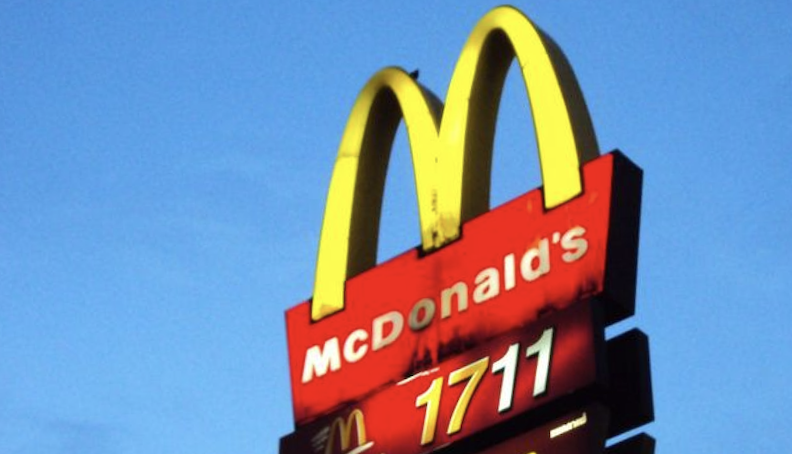 AI 越厉害，麦当劳越值钱