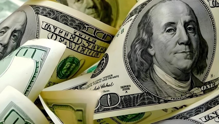 Overseas capital is accelerating its exit, and U.S. Treasuries are facing their largest sell-off pressure in six years.