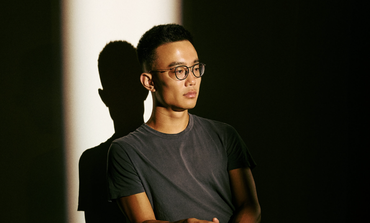 Hyperliquid’s Jeff Yan in Focus: An 11-Person Team, Zero VC Funding, $900M Annual Profit—What’s His Secret?