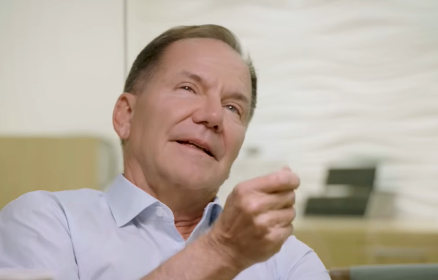 傳奇投資者 Tudor Jones：所有偉大財富，都來自長期持有趨勢