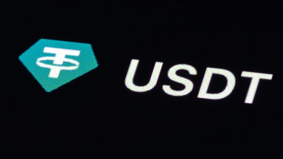 Stratégie des deux stablecoins de Tether : la conformité de l’USAT n’est-elle qu’un leurre, tandis que l’USDT ne sera jamais conforme ?
