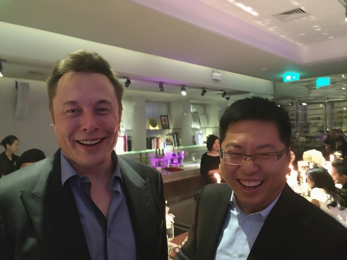 その年、マスク氏と私は彼の「宇宙への夢」について語り合った。