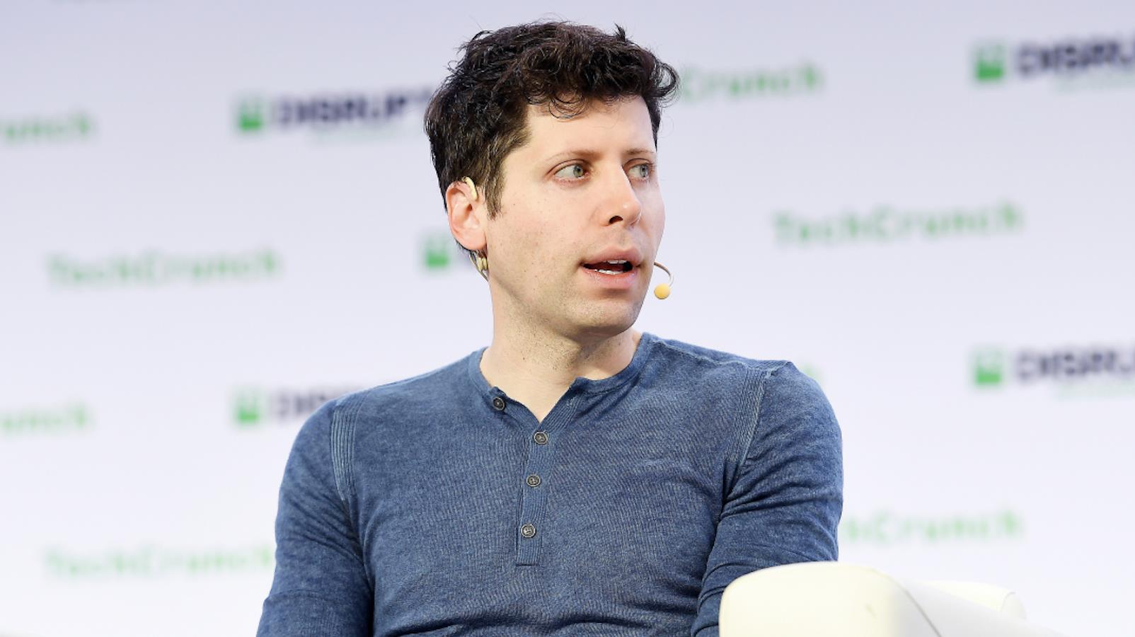 暴涨100 倍、估值堪比 OpenAI,Sam Altman 的世界币却迎来最大危机
