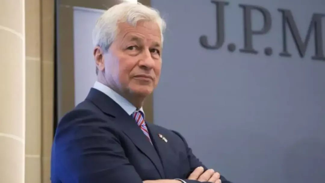 Kịch sĩ JPMorgan: Từ chê bai Bitcoin đến bắt tay BlackRock