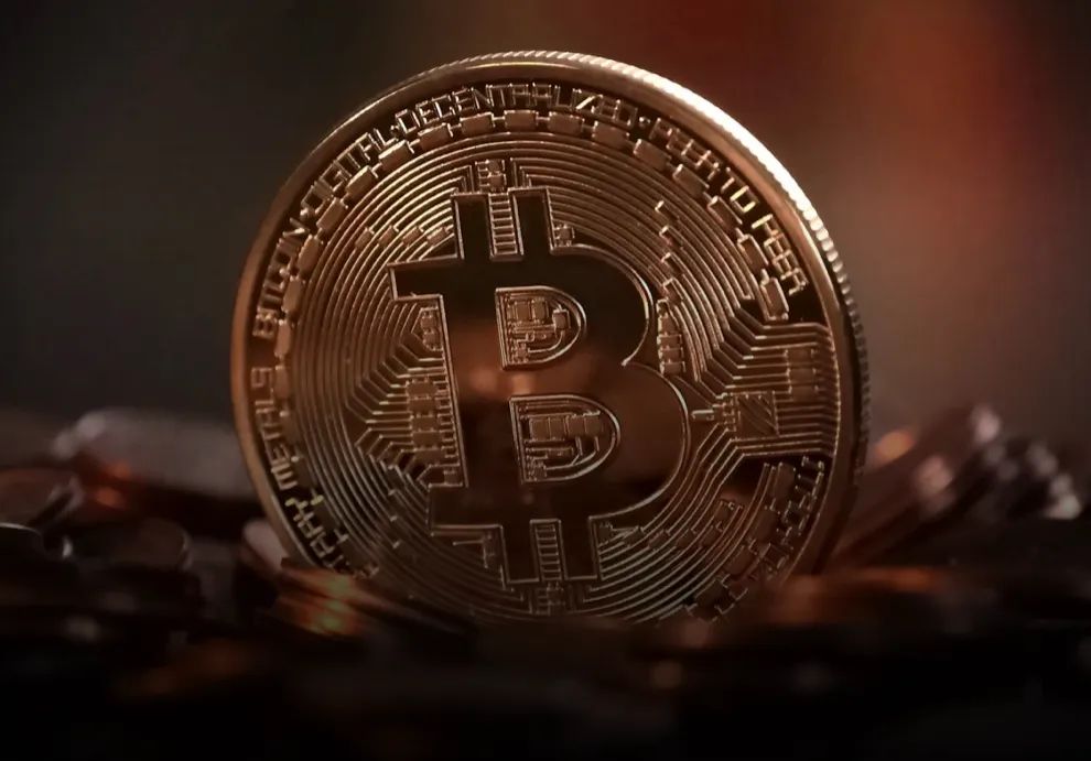 又一家市值 300 億美元的投資公司,為客戶增加了 BTC 交易