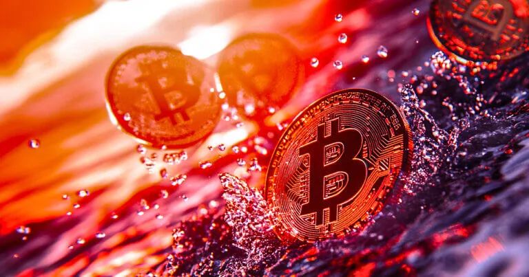 ETF Bitcoin bất ngờ chảy ra 338 triệu USD vào ngày trước Giáng sinh?