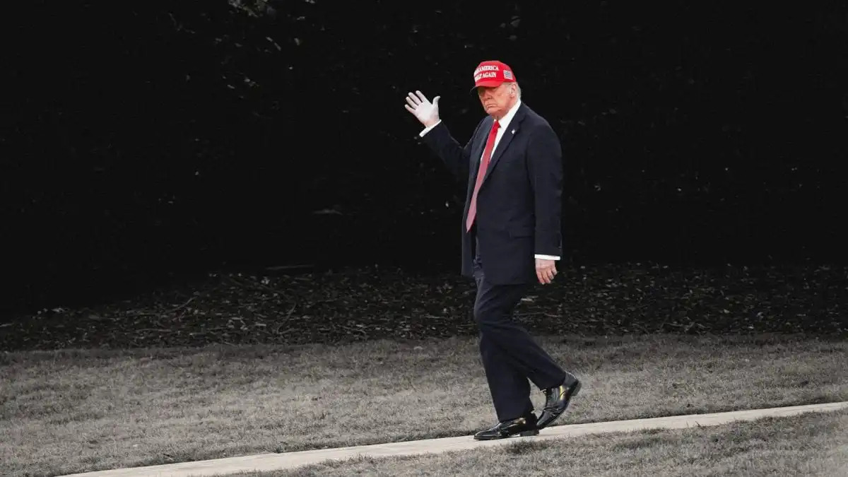 Trump's meme coin crypto marketing script, a presidential dinner that he might not attend?