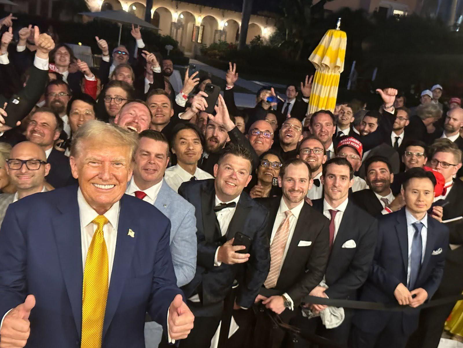 Trump's meme crypto marketing script, a presidential dinner that he might not attend?