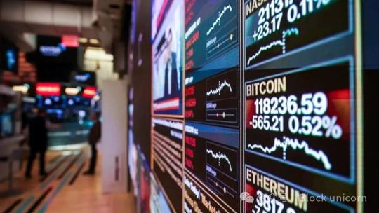 特朗普退休金新政引发争议：民主化投资还是系统性风险？